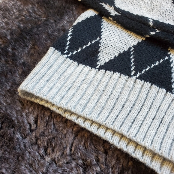 Major label plaid cardigan - Picture 3 of 5